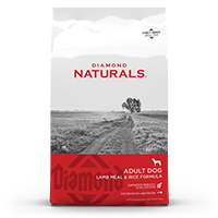 The front of a bag of Diamond Naturals Adult Dog Lamb Meal & Rice Formula.