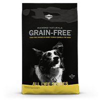 Diamond Naturals Grain-Free Cage-Free Chicken and Sweet Potato Formula for Dogs Bag Front | Diamond Pet Foods