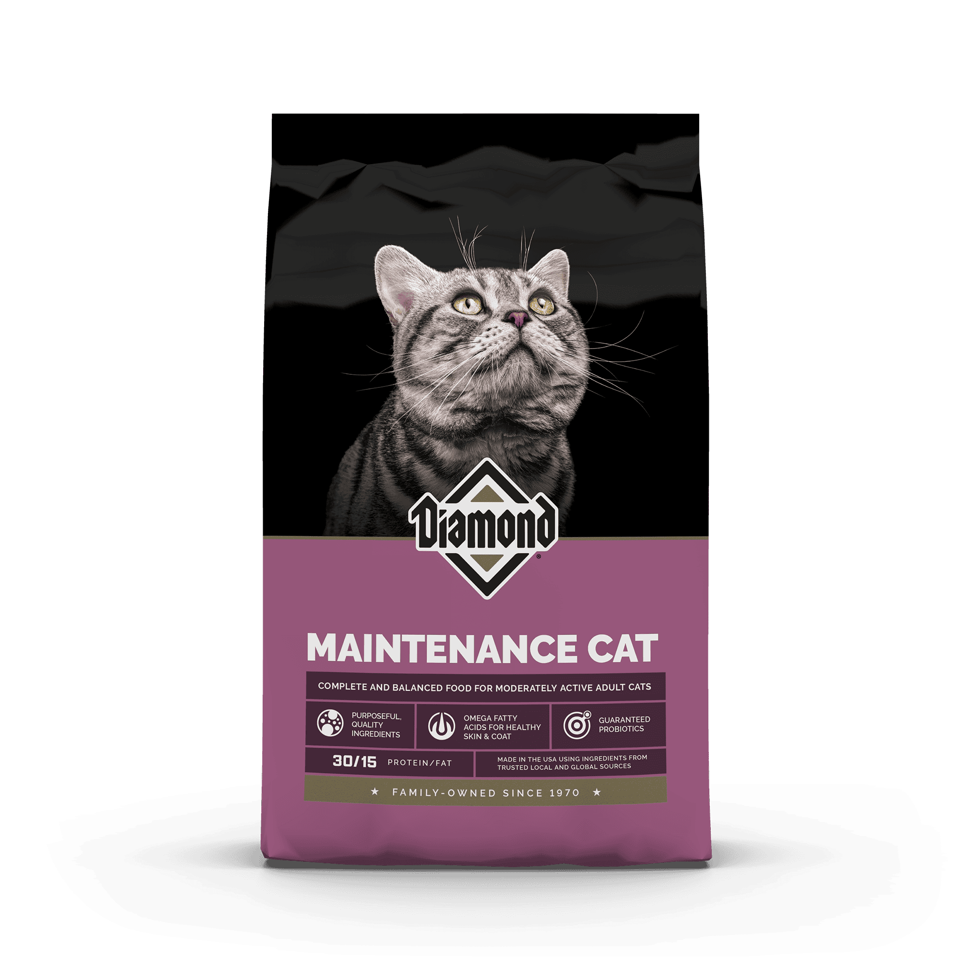 The front of a bag of Diamond Maintenance Cat Formula.